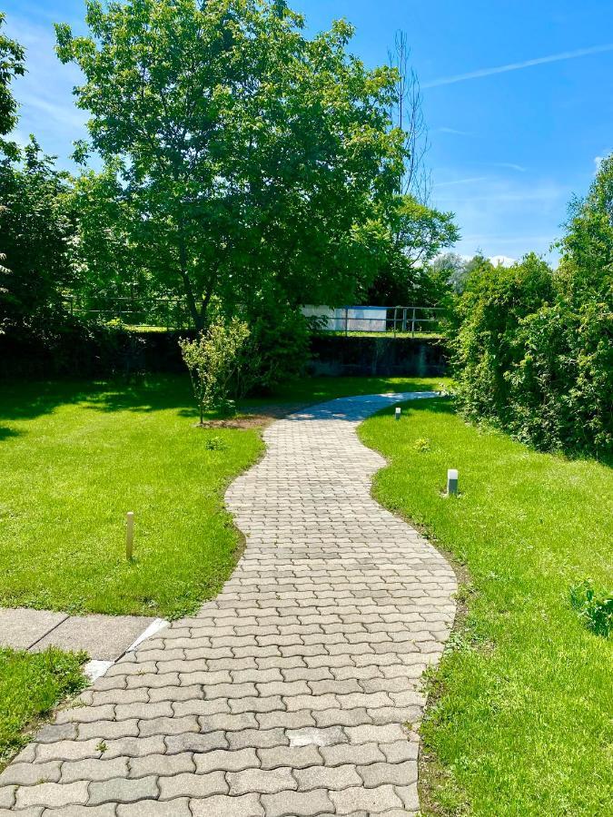 Pension Rohrer Am Murradweg - Ehrenhausen An Der Weinstrasse Exteriör bild